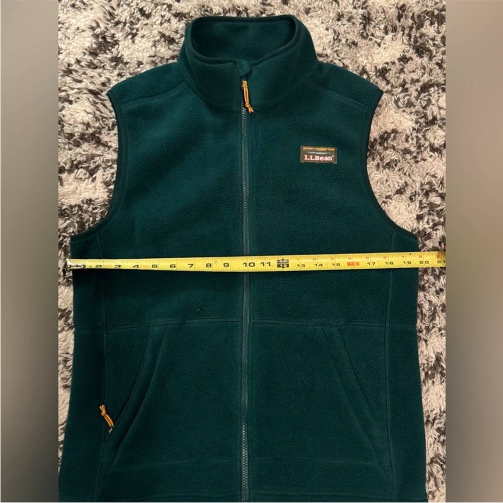L.L.Bean Mountain Classic Fleece Vest - Picture 6 of 6